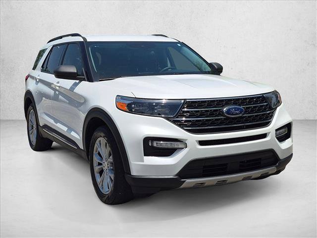 Certified 2023 Ford Explorer XLT w/ Equipment Group 202A RWD image 3