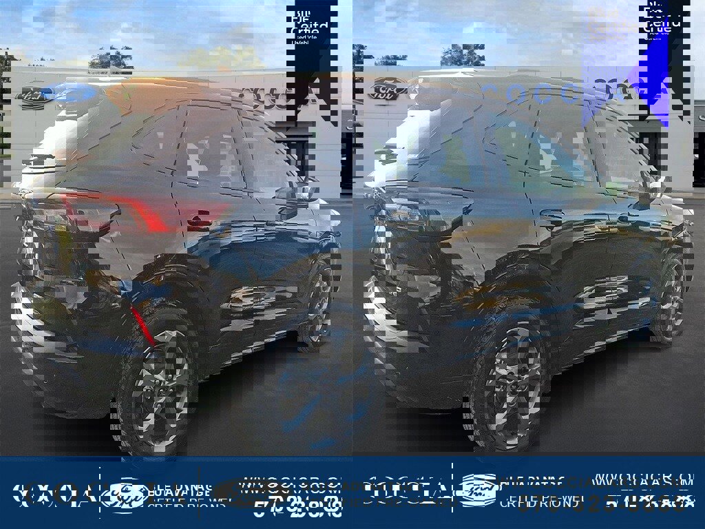 Certified 2024 Ford Escape ST-Line w/ Tech Pack #1 image 4