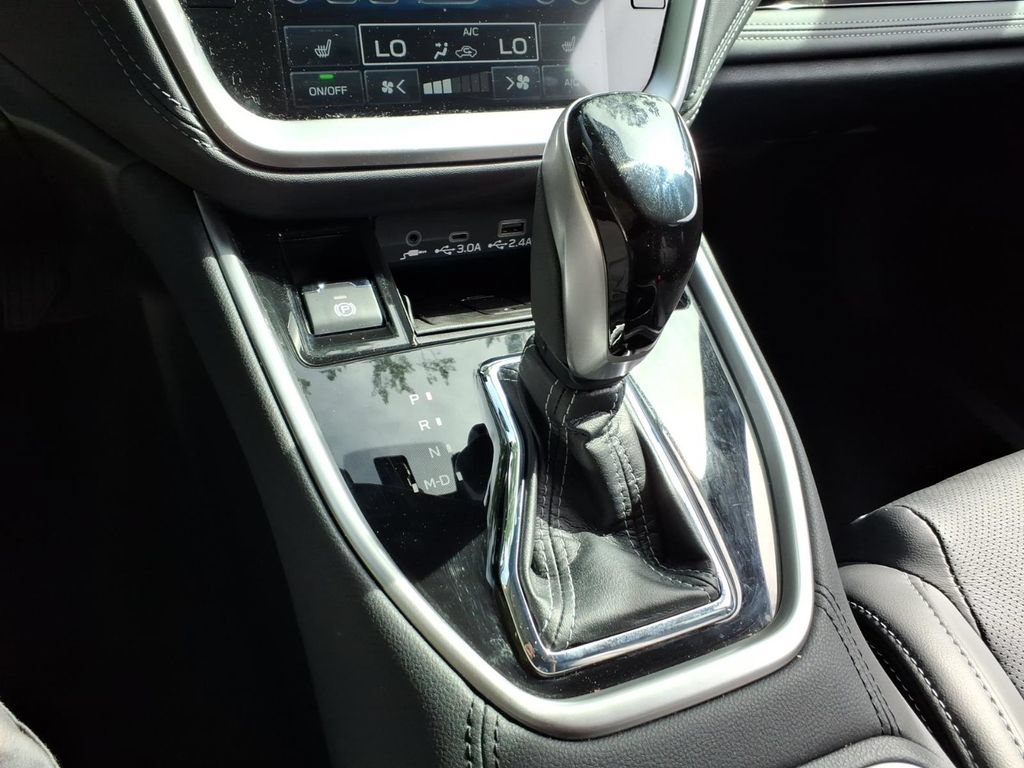 Used 2023 Subaru Outback Limited AWD/4WD image 25