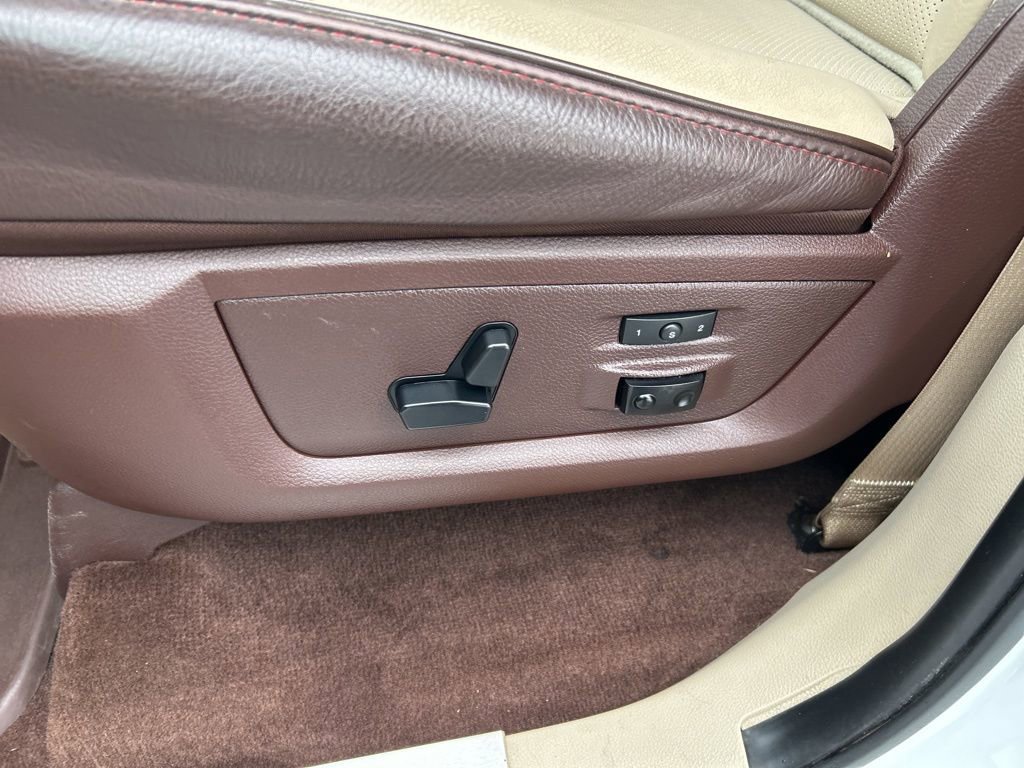 Used 2018 RAM 2500 Longhorn w/ Longhorn Southfork Package image 10