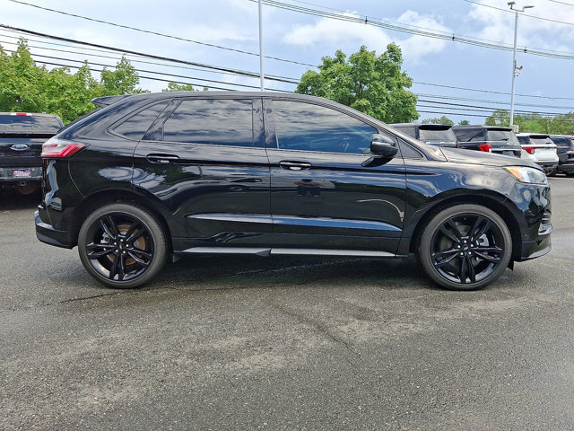 Certified 2024 Ford Edge ST w/ Equipment Group 401A AWD/4WD image 12