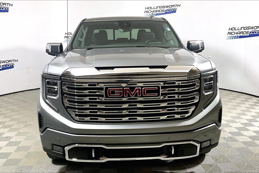 Used 2023 GMC Sierra 1500 Denali w/ Denali Reserve Package AWD/4WD image 2