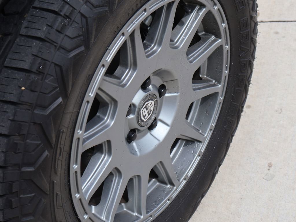 Certified 2023 Ford Bronco Sport Outer Banks AWD/4WD image 38