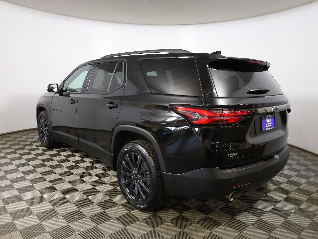 Used 2022 Chevrolet Traverse RS image 2