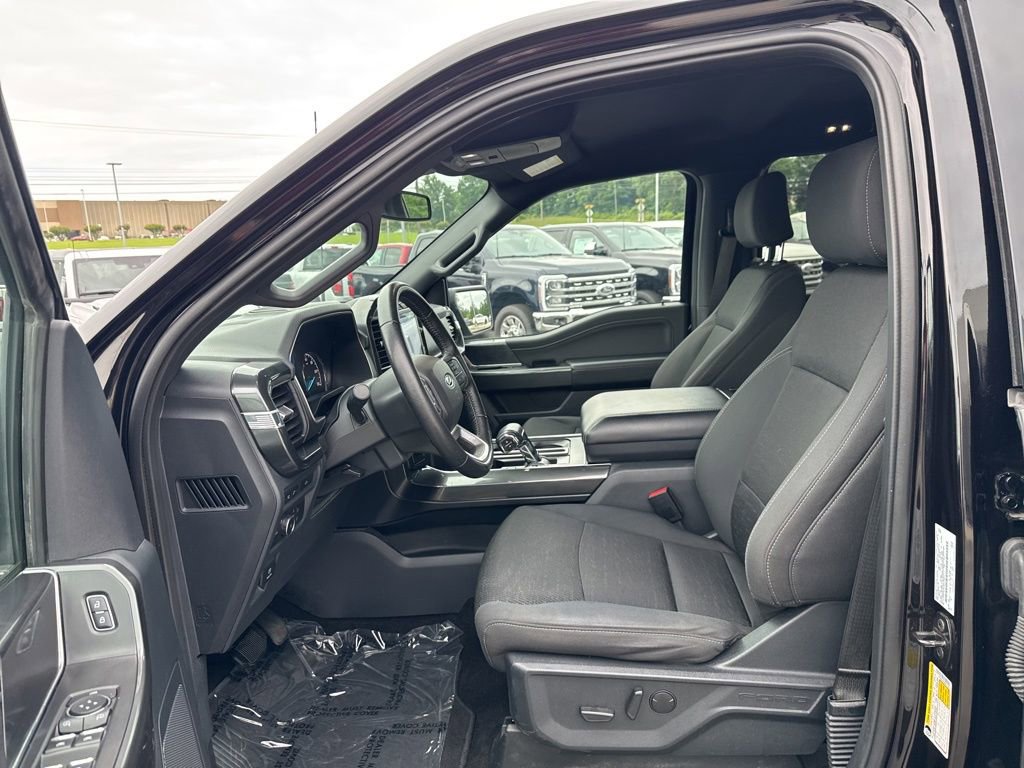 Certified 2022 Ford F150 XLT w/ Equipment Group 302A High image 12