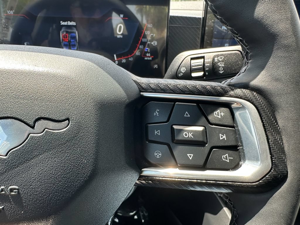 Certified 2025 Ford Mustang Coupe RWD image 23