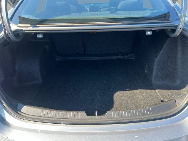 Used 2024 Chevrolet Malibu LT FWD image 31