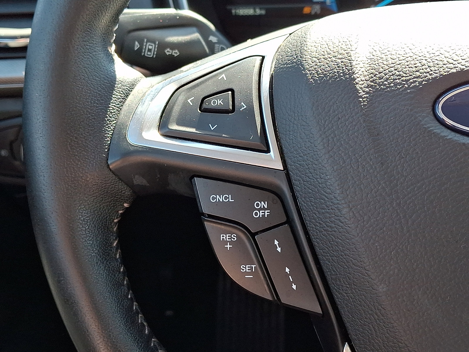 Certified 2020 Ford Fusion SE w/ Equipment Group 151A image 24