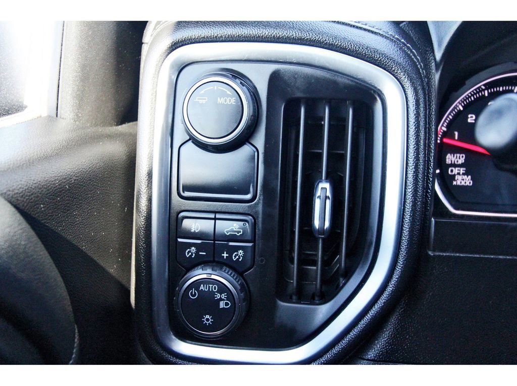 Used 2021 Chevrolet Silverado 1500 RST image 21