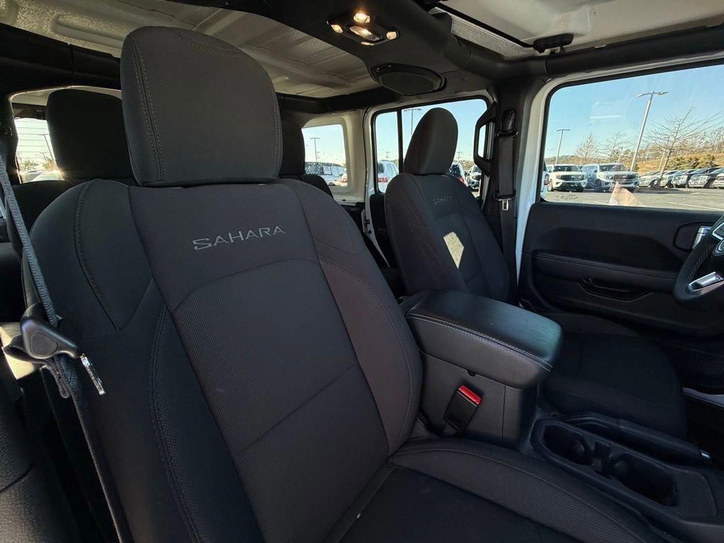 Used 2023 Jeep Wrangler Sahara w/ LED Lighting Group image 30