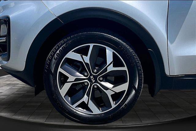 Used 2020 Kia Sportage EX w/ Option Group 15 AWD/4WD image 9
