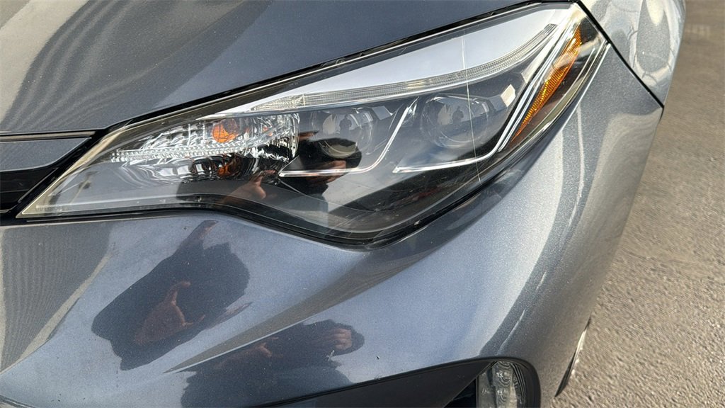 Used 2017 Toyota Corolla SE image 7