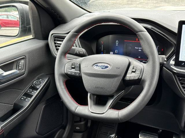 Certified 2024 Ford Escape ST-Line w/ Tech Pack #1 AWD/4WD image 14
