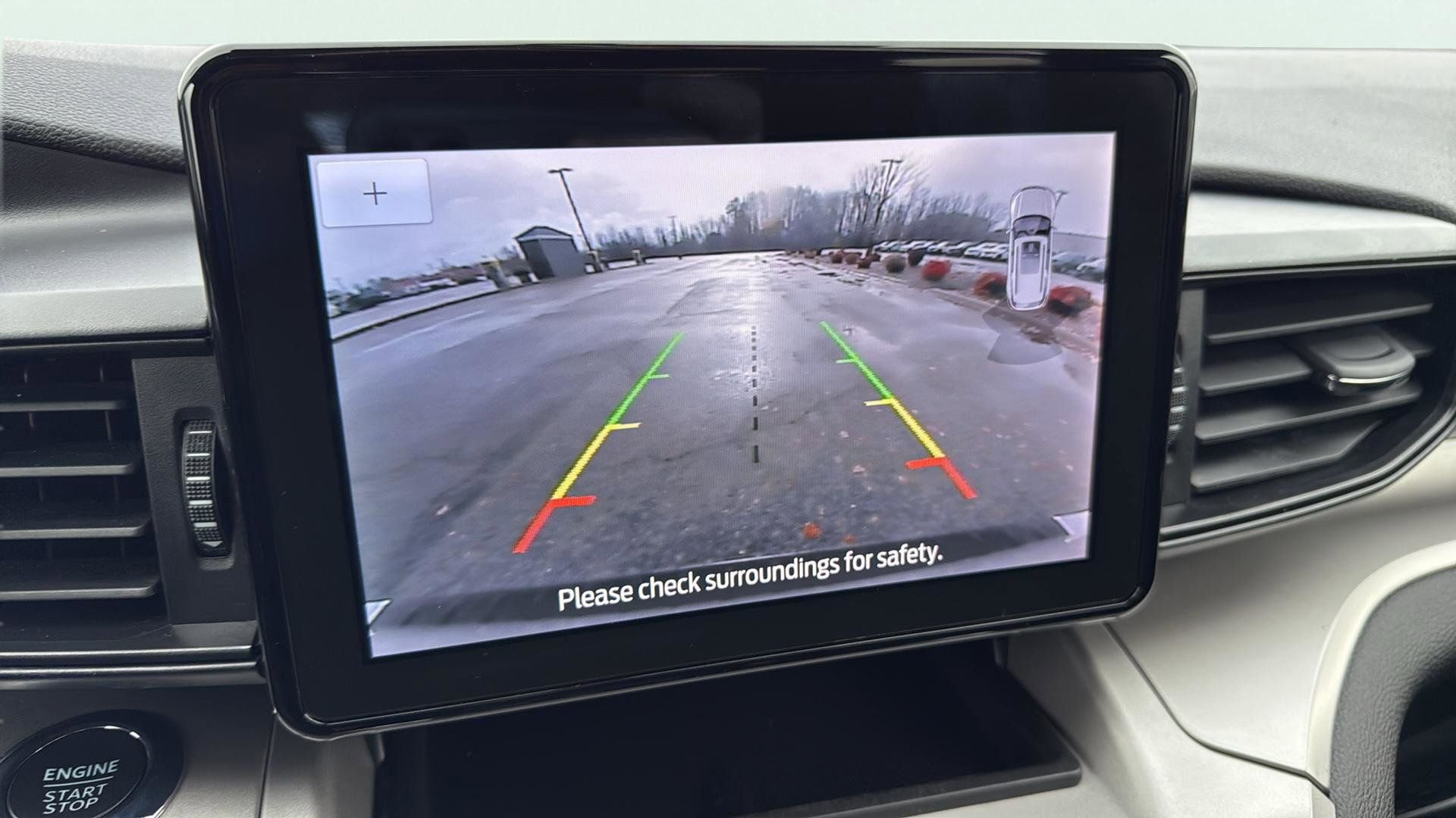 Certified 2022 Ford Explorer XLT w/ Class IV Trailer Tow Package image 29