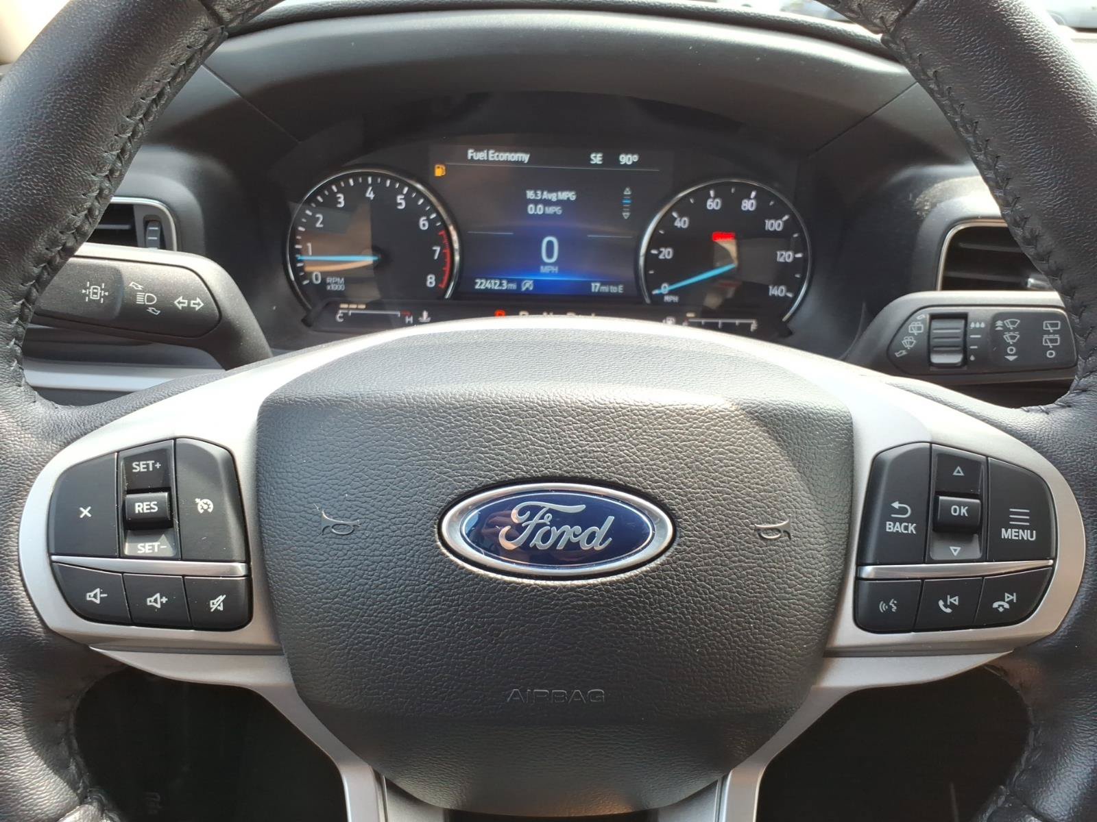 Certified 2023 Ford Explorer XLT w/ Equipment Group 202A AWD/4WD image 18