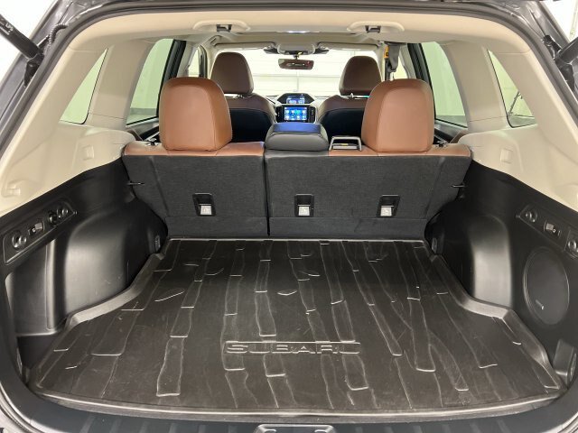 Used 2023 Subaru Forester Touring AWD/4WD image 19