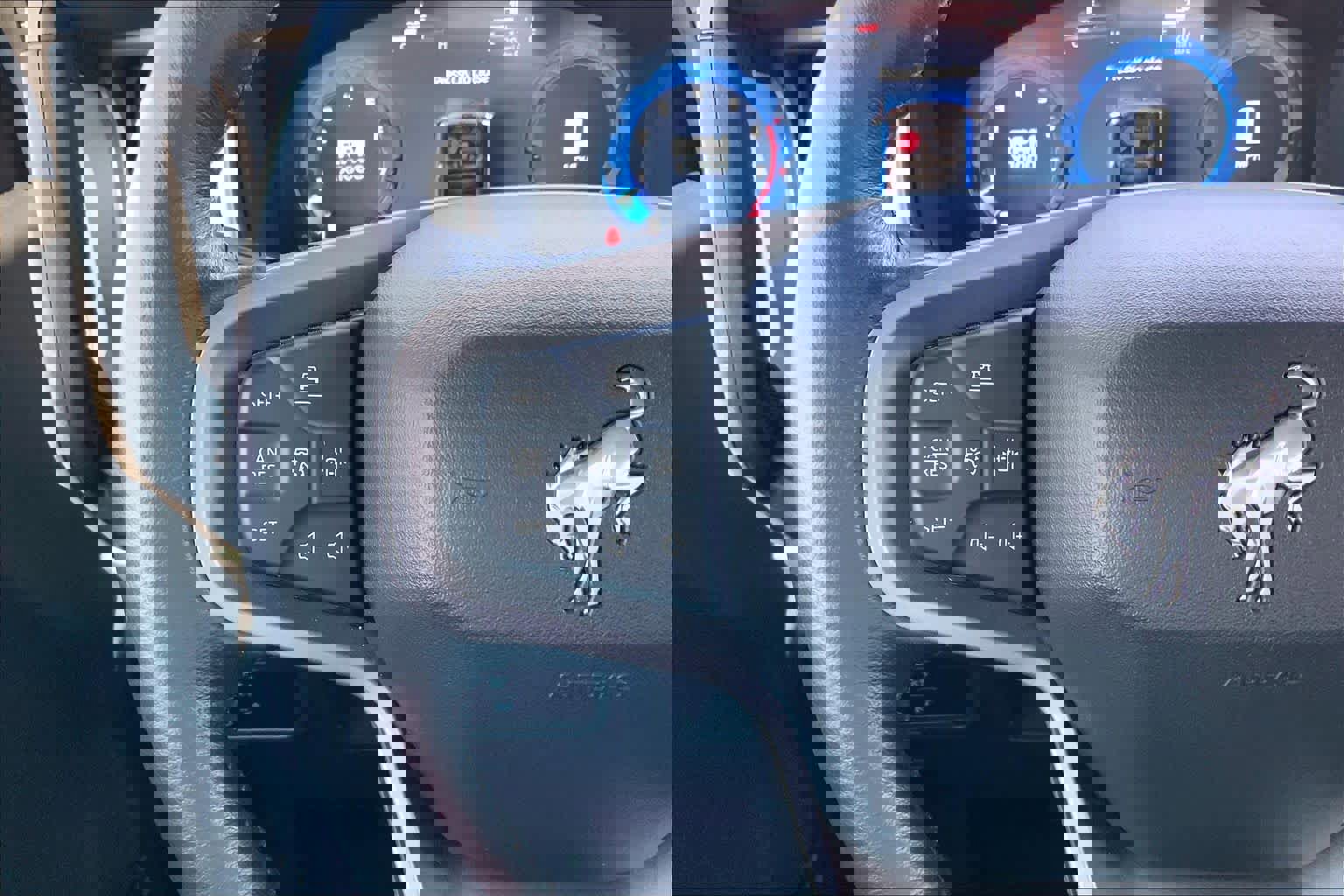 Certified 2025 Ford Bronco Outer Banks w/ Sasquatch Package image 24