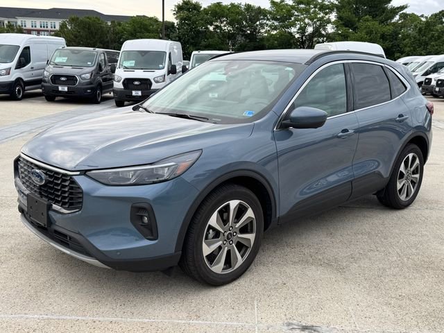 Certified 2024 Ford Escape Platinum AWD/4WD image 5