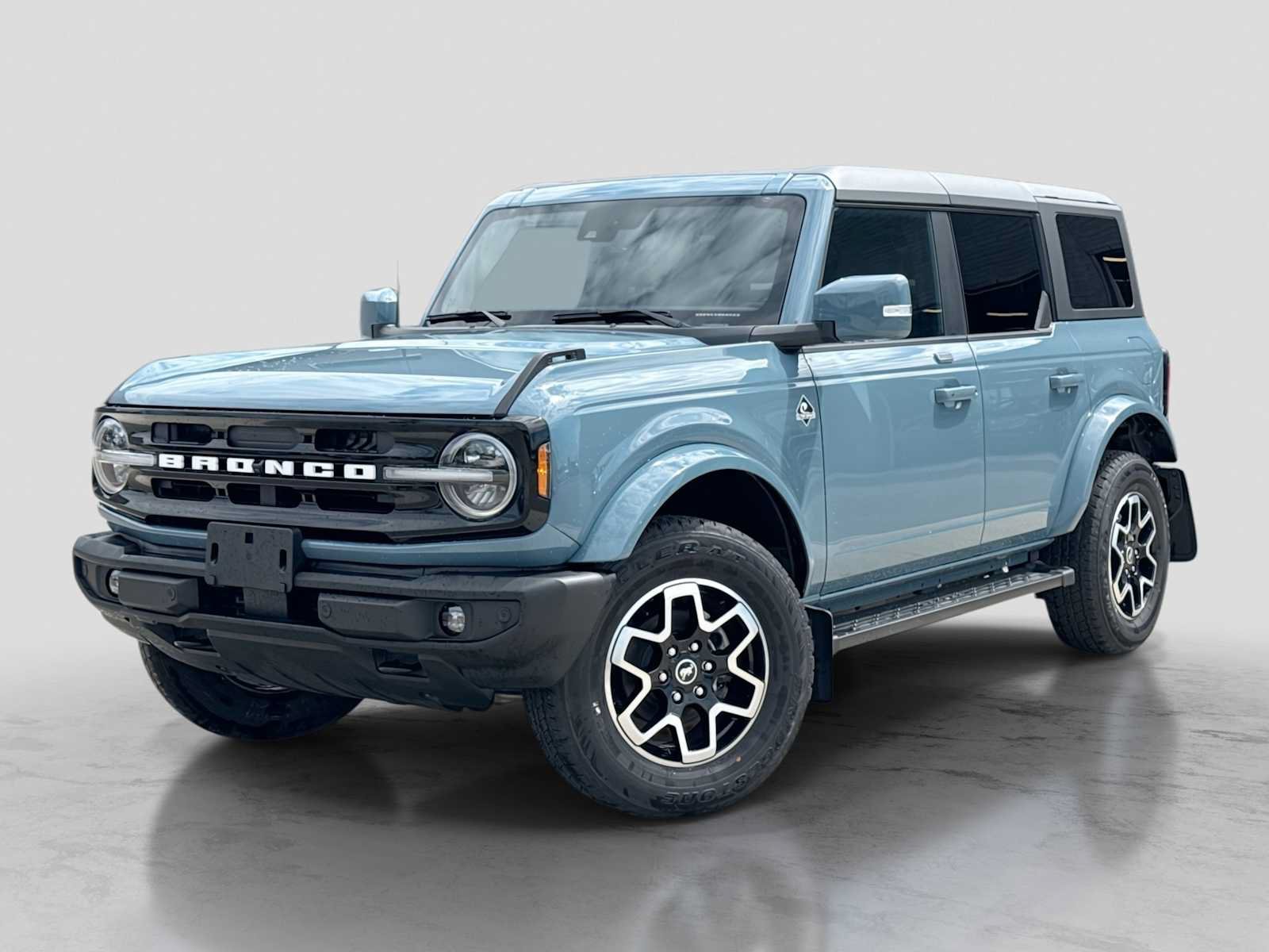 Certified 2023 Ford Bronco Outer Banks AWD/4WD image 1