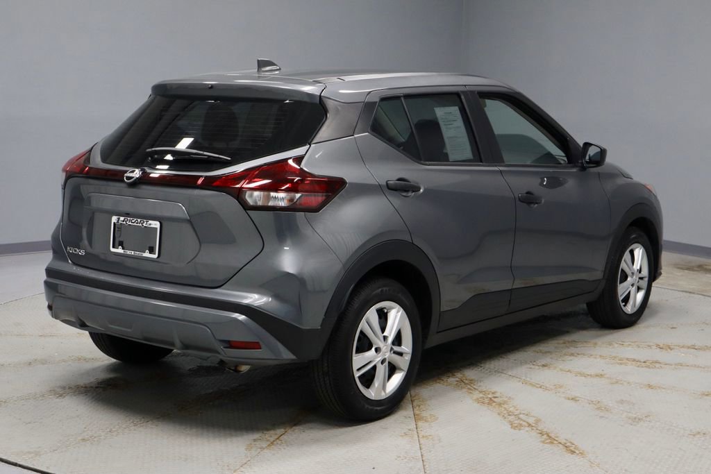 Used 2025 Nissan Kicks Play S image 11
