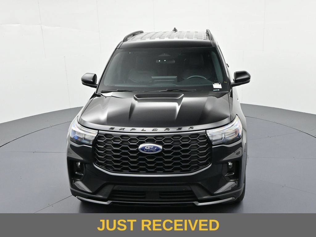 Certified 2025 Ford Explorer ST-Line AWD/4WD image 22