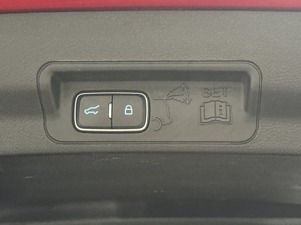 Certified 2020 Ford Explorer ST w/ ST Street Pack image 38