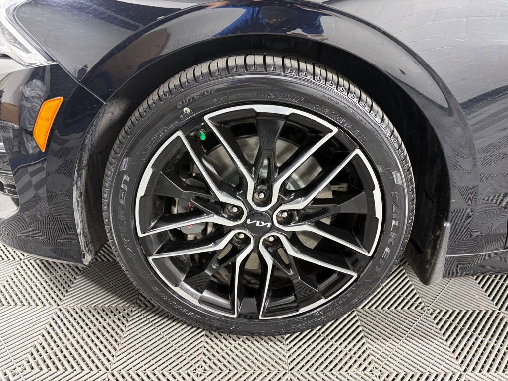 Used 2024 Kia K5 GT image 11