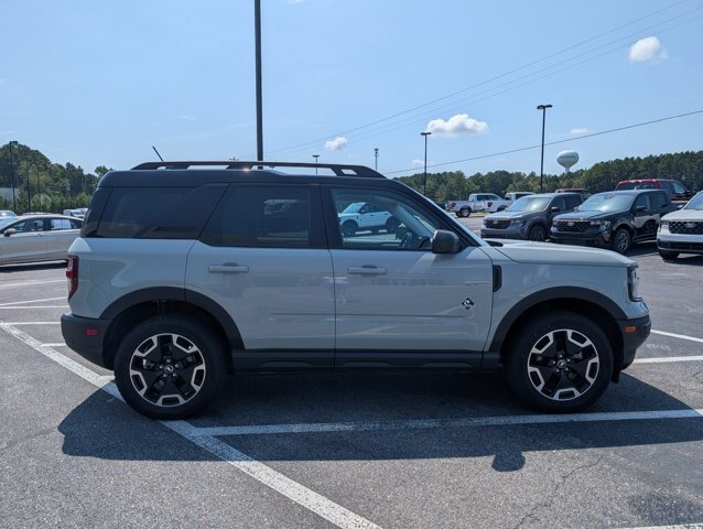 Certified 2023 Ford Bronco Sport Outer Banks AWD/4WD image 6