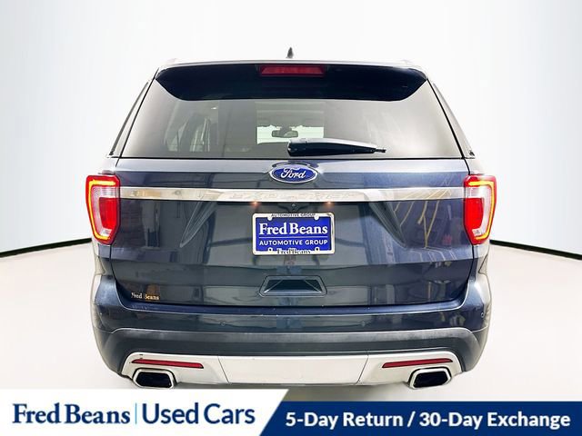 Certified 2017 Ford Explorer Platinum image 4