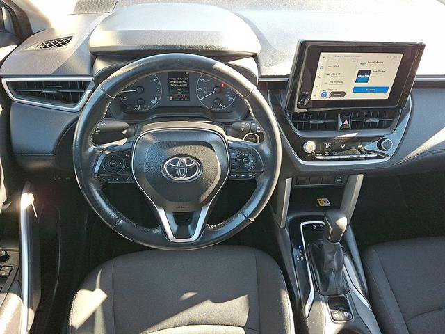 Used 2023 Toyota Corolla Cross LE AWD/4WD image 20