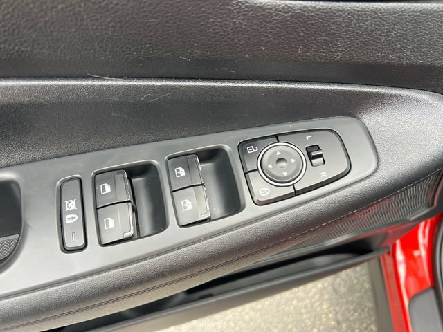 Used 2019 Hyundai Santa Fe SEL w/ Cargo Package FWD image 12