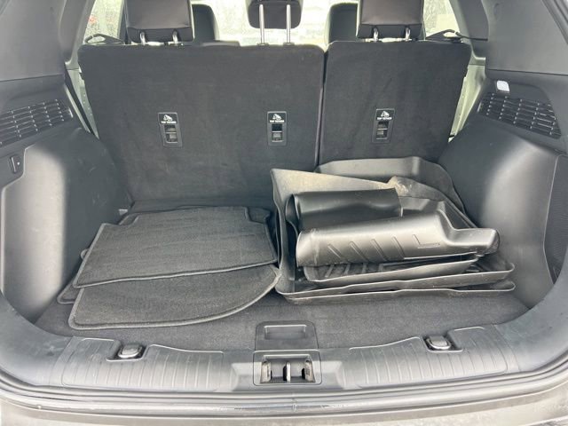 Certified 2020 Ford Escape Titanium image 24