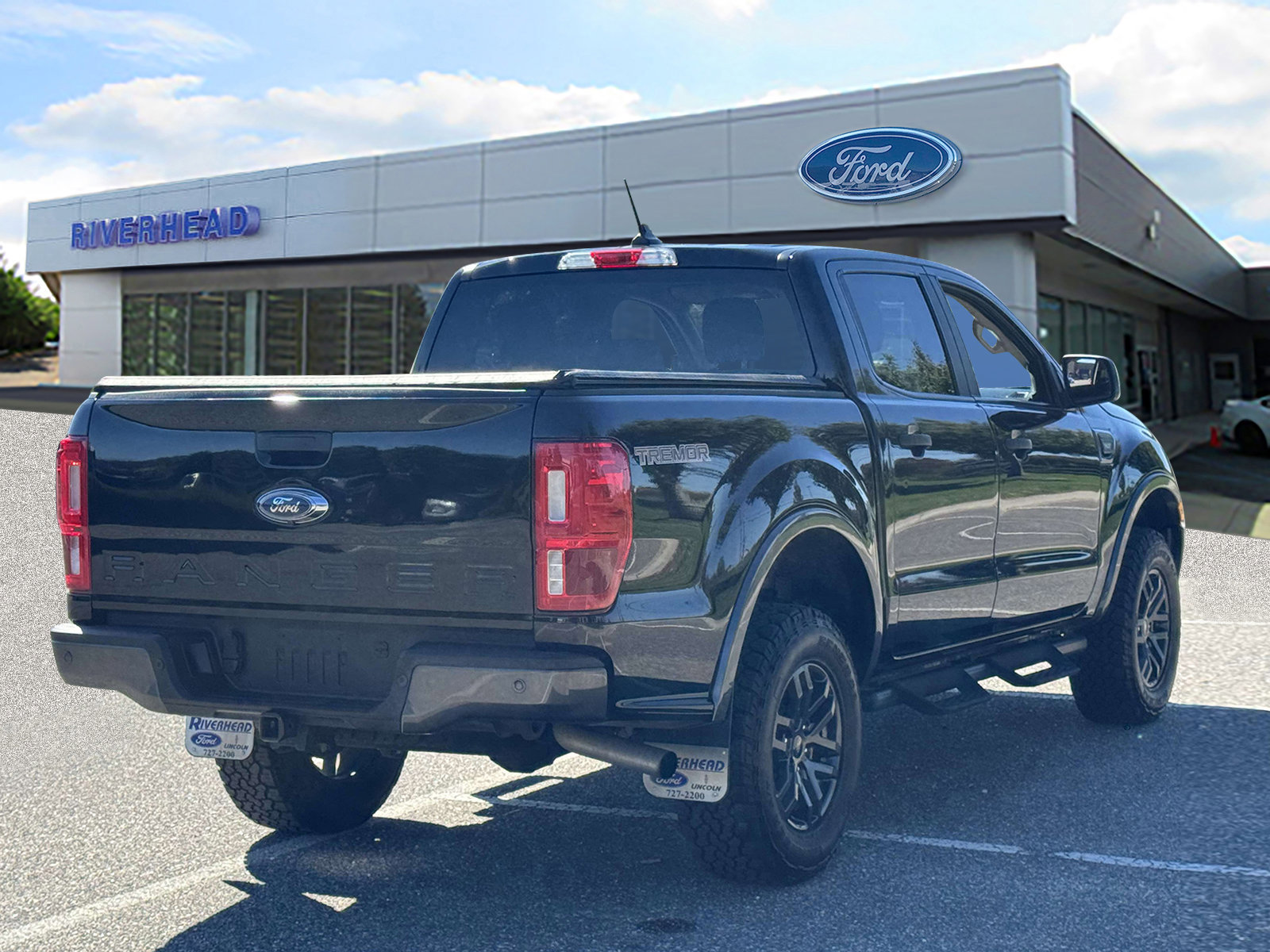 Certified 2023 Ford Ranger XLT w/ Tremor Off-Road Package image 2