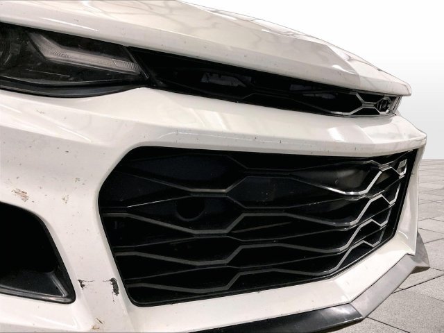 Used 2022 Chevrolet Camaro LT RWD image 29