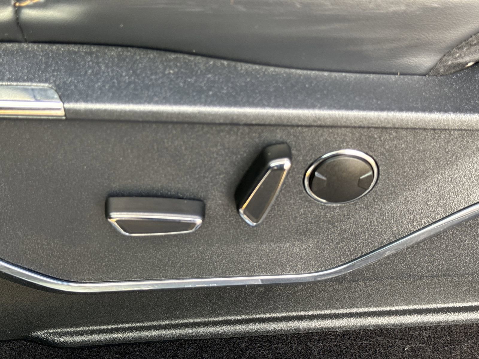 Certified 2023 Ford F150 Platinum image 18