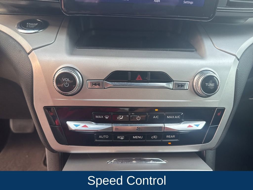 Certified 2022 Ford Explorer XLT RWD image 20