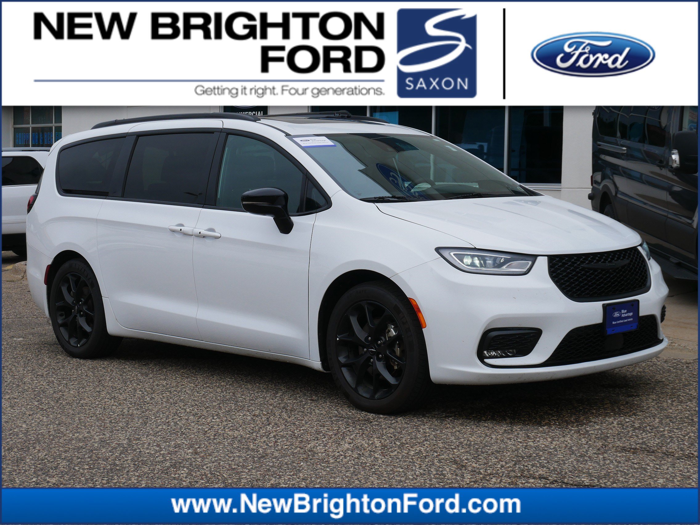 Used 2025 Chrysler Pacifica Limited