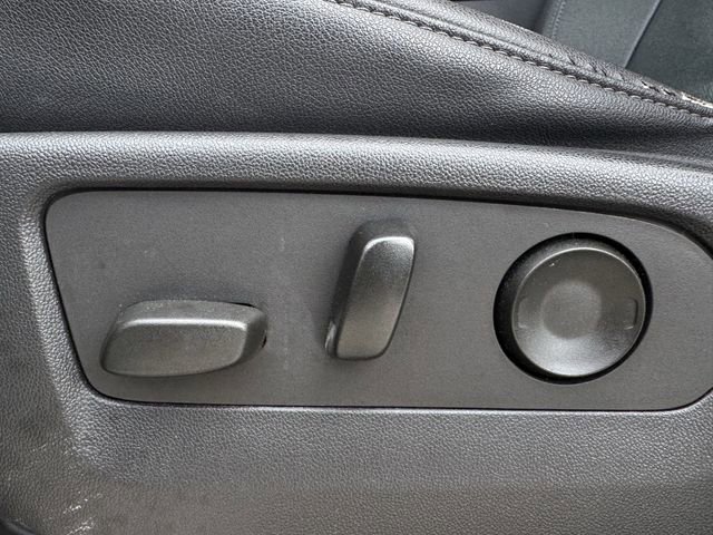 Used 2022 GMC Sierra 1500 SLT w/ SLT Convenience Package RWD image 25