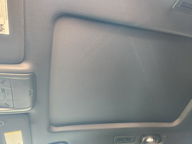 Used 2023 Cadillac XT6 Luxury FWD image 25