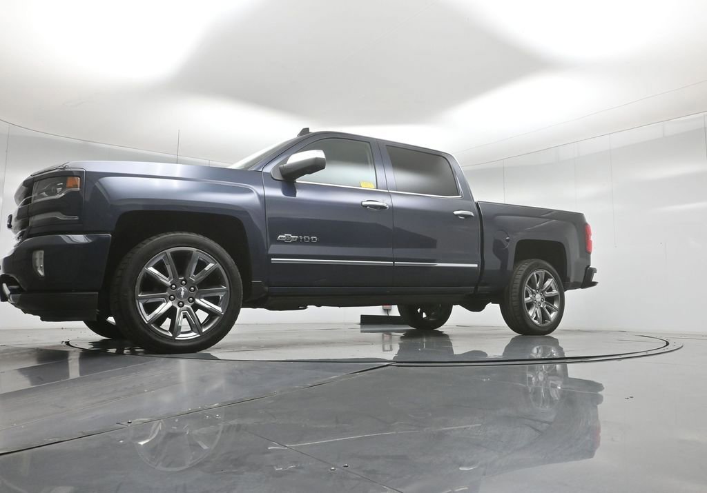 Used 2018 Chevrolet Silverado 1500 LTZ Z71 w/ Centennial Edition image 23