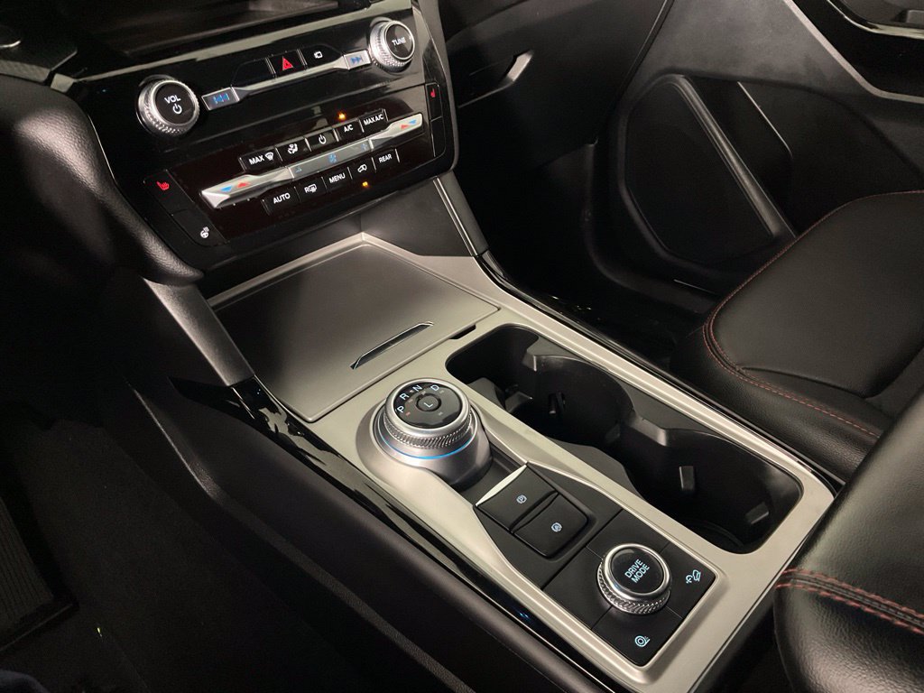 Certified 2023 Ford Explorer ST-Line AWD/4WD image 19