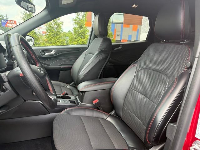 Certified 2024 Ford Escape ST-Line w/ Tech Pack #1 AWD/4WD image 11
