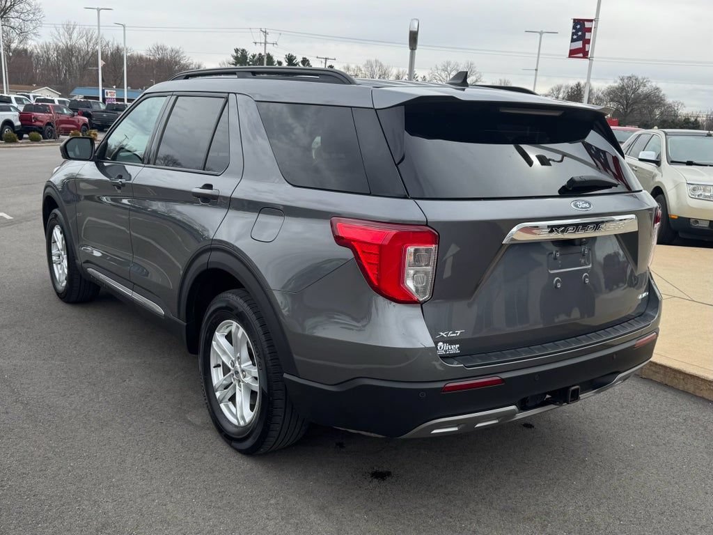 Certified 2022 Ford Explorer XLT w/ Equipment Group 202A AWD/4WD image 6