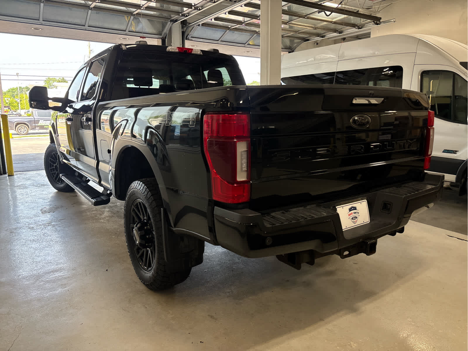 Certified 2021 Ford F250 Lariat AWD/4WD image 6