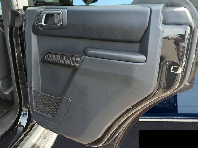 Certified 2025 Ford Bronco Outer Banks w/ Sasquatch Package AWD/4WD image 29