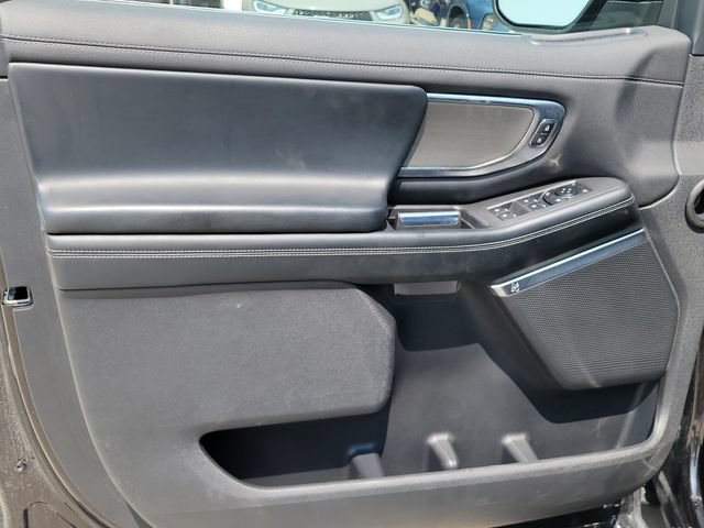 Certified 2025 Ford Expedition Max Platinum AWD/4WD image 7