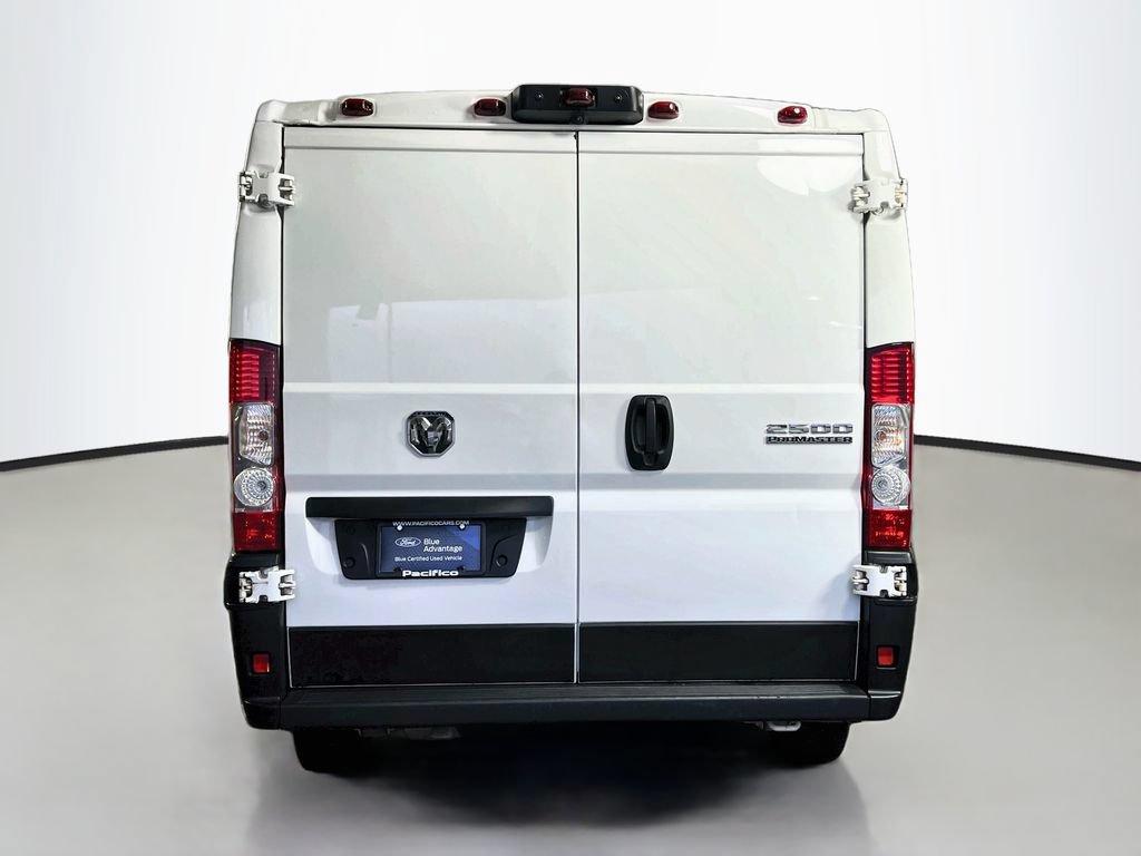 Used 2025 RAM ProMaster 2500 w/ Convenience Group FWD image 8