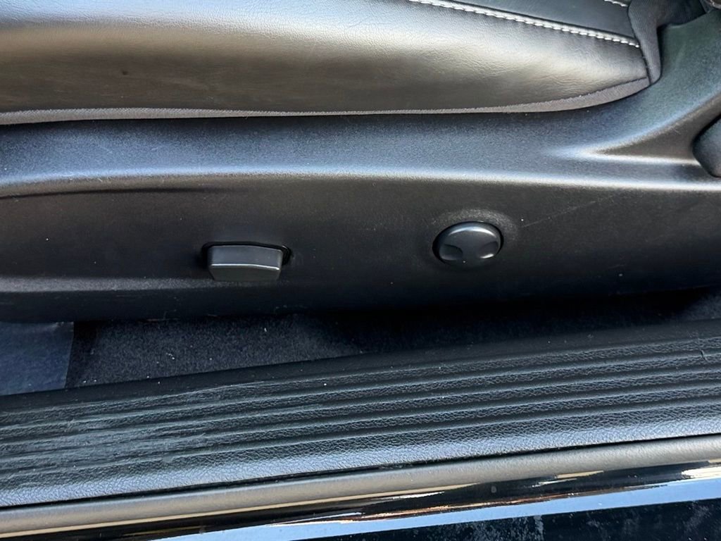 Used 2023 Dodge Challenger GT w/ Plus Package image 17