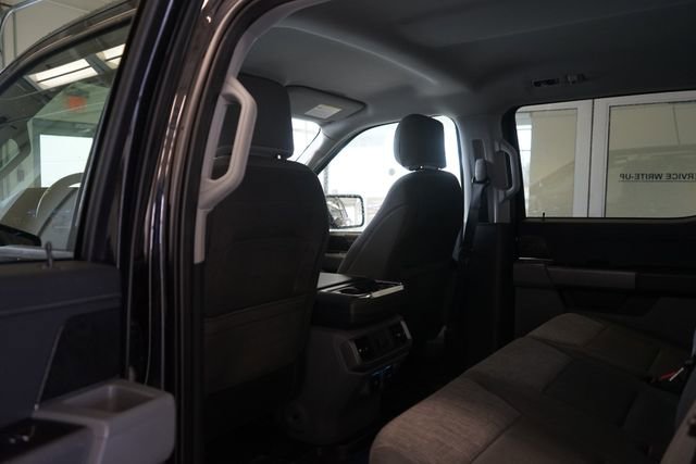 Certified 2021 Ford F150 XLT w/ Equipment Group 302A High image 30