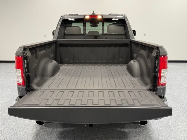 Used 2021 RAM 1500 Big Horn AWD/4WD image 12